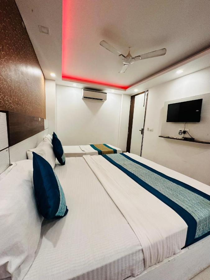 Palm Majestic At Airport Hotel New Delhi Ngoại thất bức ảnh