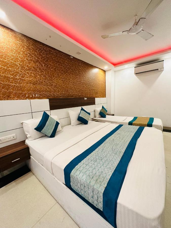 Palm Majestic At Airport Hotel New Delhi Ngoại thất bức ảnh