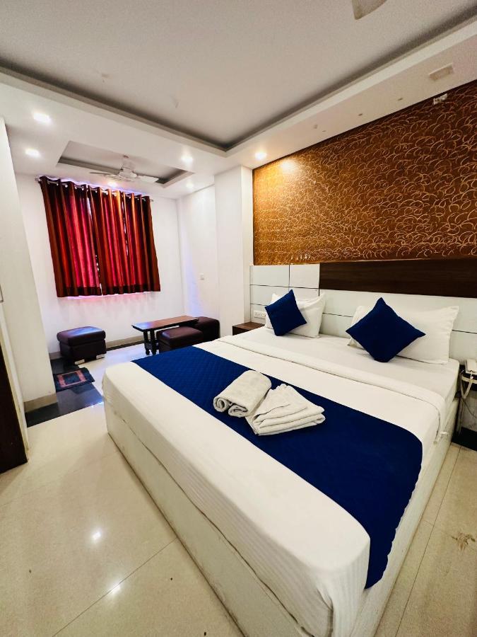 Palm Majestic At Airport Hotel New Delhi Ngoại thất bức ảnh