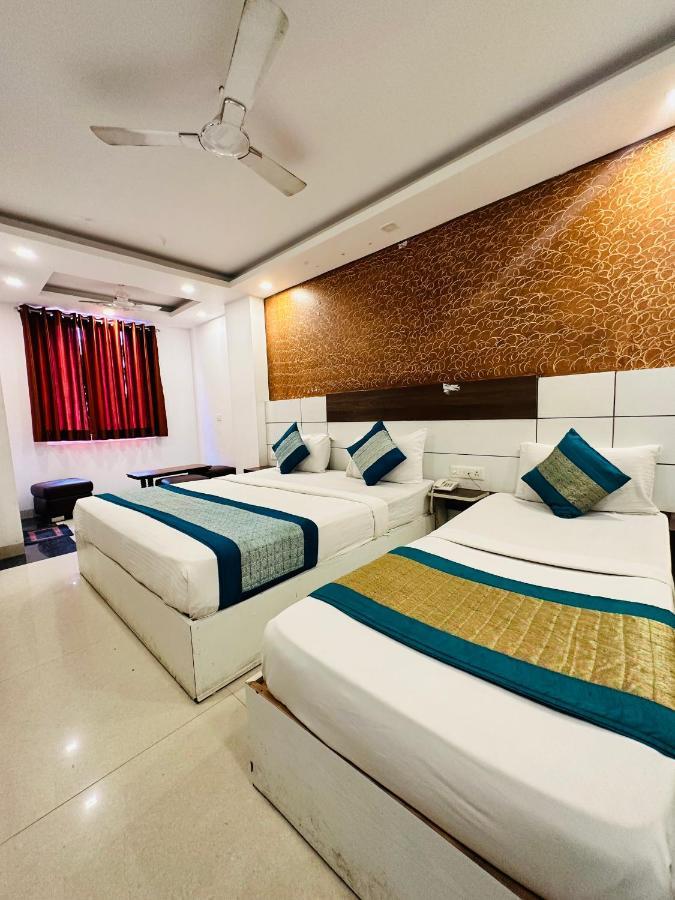 Palm Majestic At Airport Hotel New Delhi Ngoại thất bức ảnh