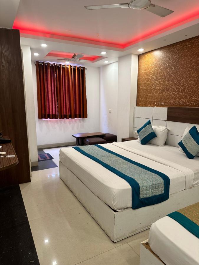 Palm Majestic At Airport Hotel New Delhi Ngoại thất bức ảnh
